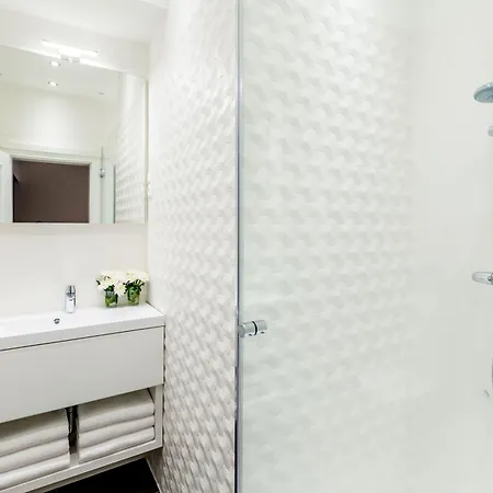 Apartment Hercegprimas At Basilica By Corall